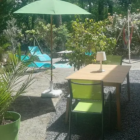 Mon Petit Coin Sous Les Pins *