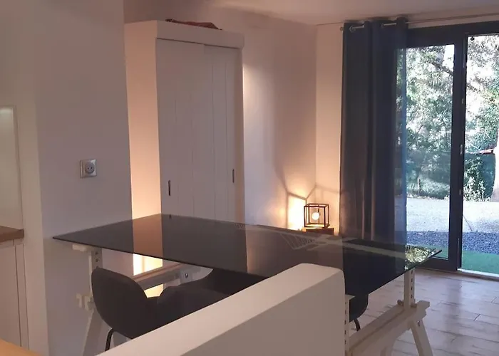 Mon Petit Coin Sous Les Pins *